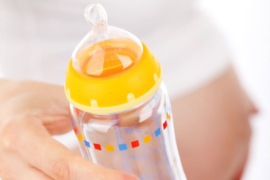 La correcta higiene en los biberones de tu bebé