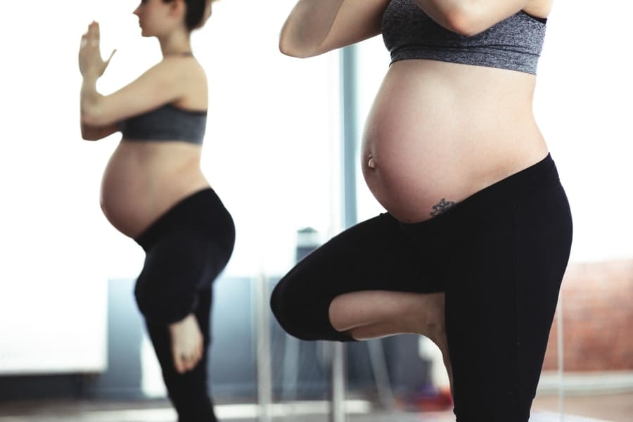 ¿Qué tipo de actividad física puedo realizar durante el embarazo?